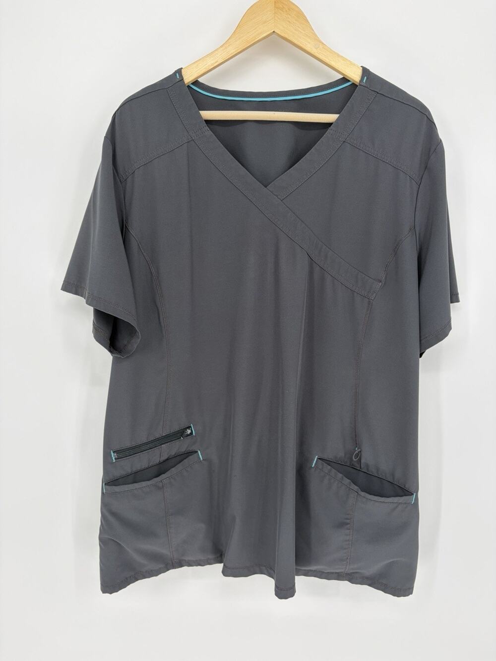 Scrubstar Women’s 3X Plus Gray Stretch Scrub Top Zip Pocket Medical Nurse